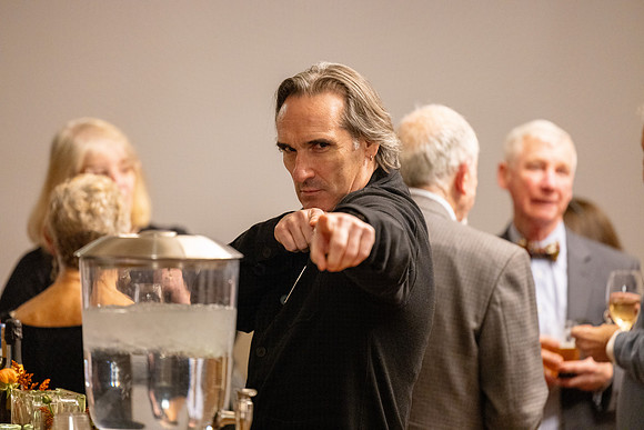 curator-reception_007