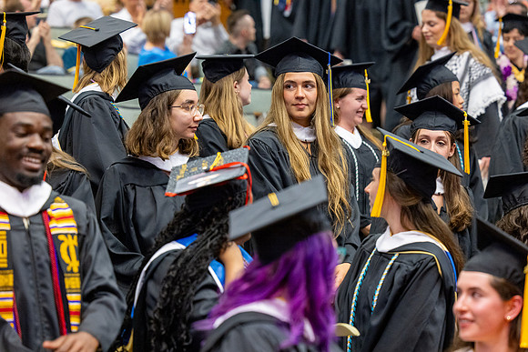 english-graduation-2024_0139