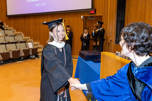 english-graduation-2024_0340