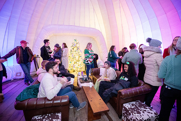 RETAIN-holiday-party-2024_300