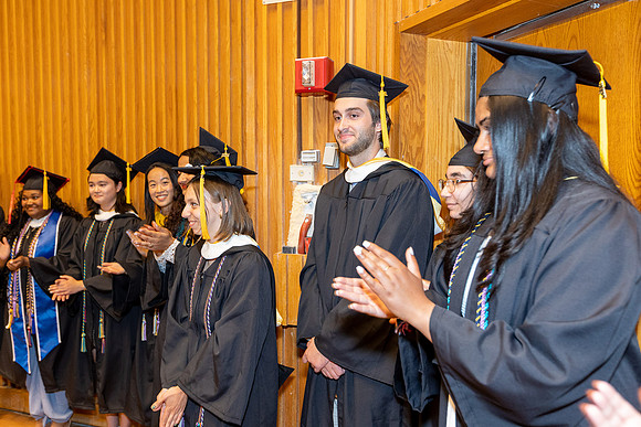 english-graduation-2024_0346