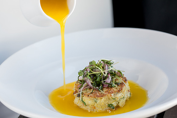 chocolate-pairing-stuffed-crab-cake-18