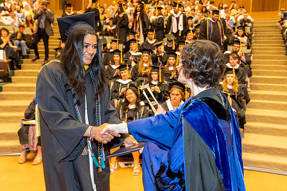 english-graduation-2024_0818