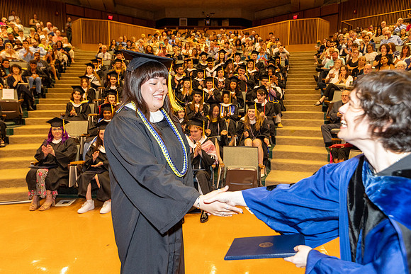 english-graduation-2024_0619
