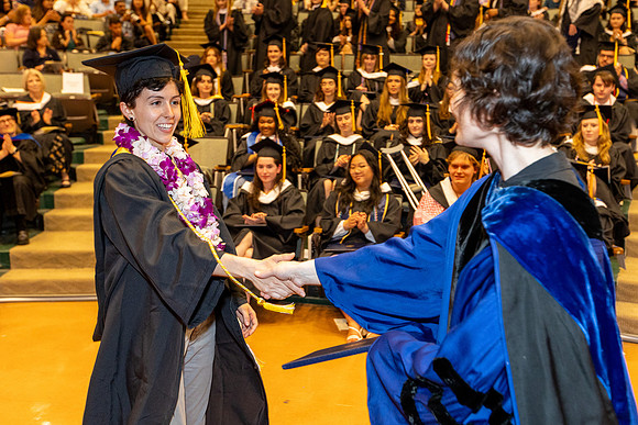 english-graduation-2024_0773