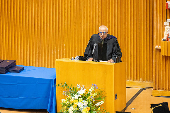 english-graduation-2024_0397