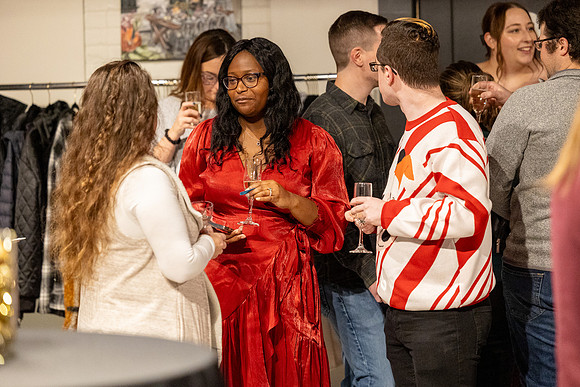 NEXT-holiday-party-2023_0110