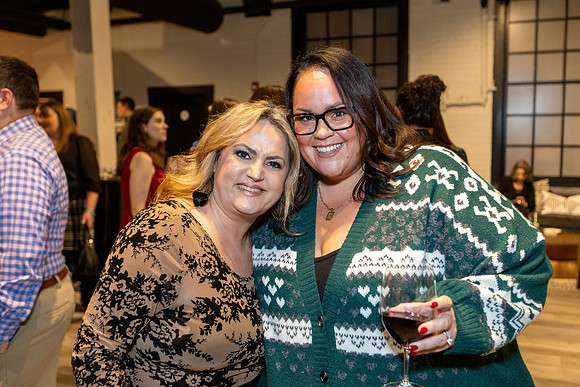 NEXT-holiday-party-2023_0412
