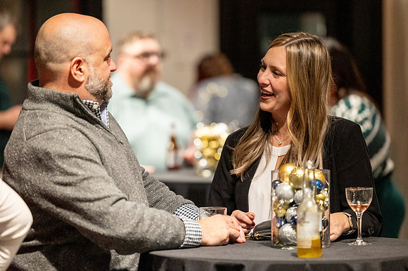 NEXT-holiday-party-2023_0709
