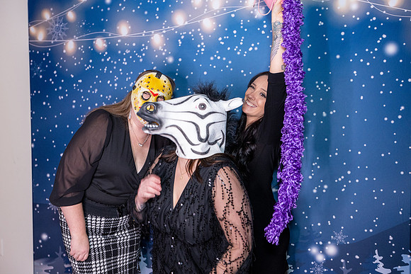 NEXT-holiday-party-2023_0825
