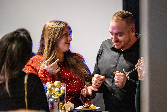 NEXT-holiday-party-2023_1012