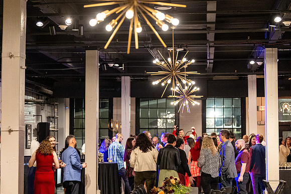 NEXT-holiday-party-2023_1070