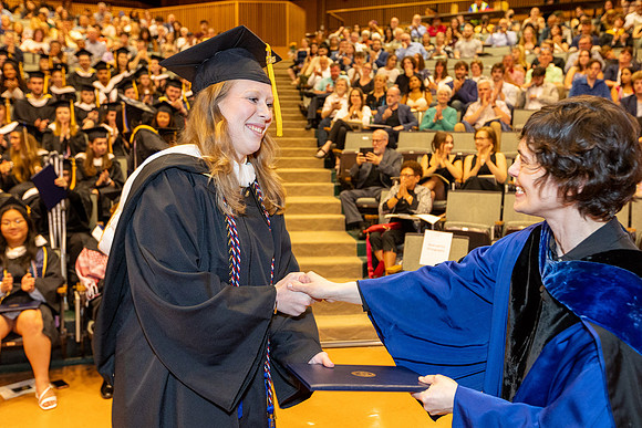 english-graduation-2024_0651