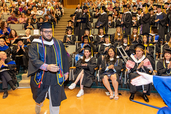english-graduation-2024_0750