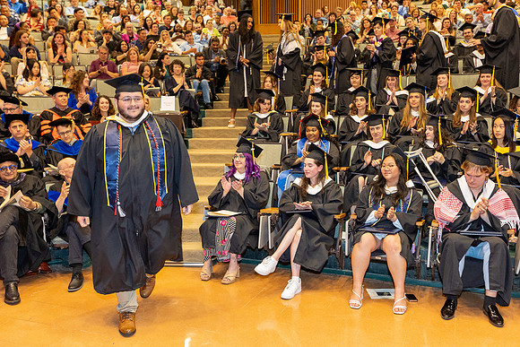 english-graduation-2024_0807