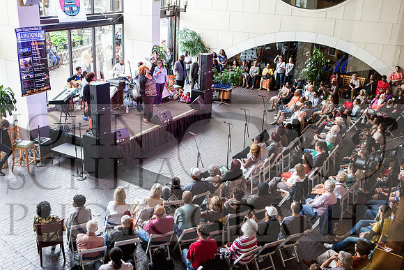 john-schlia-photography-gospel-sunday-14-002