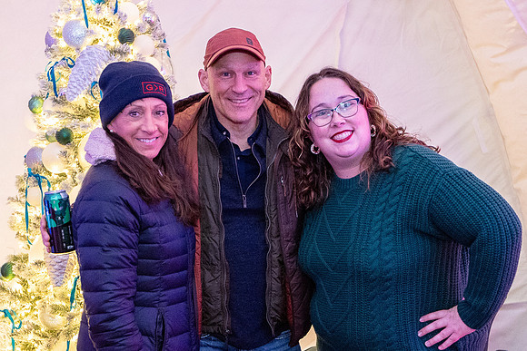 RETAIN-holiday-party-2024_346