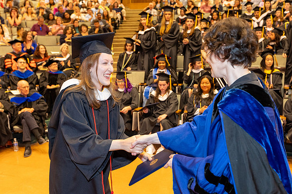 english-graduation-2024_0661