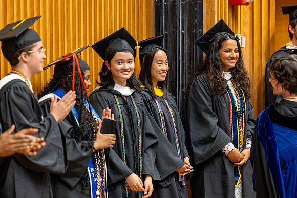 english-graduation-2024_0353