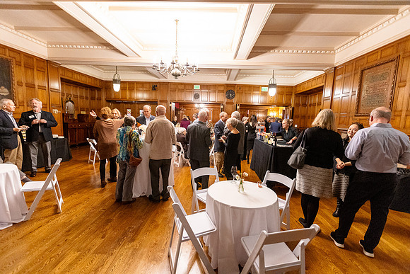 curator-reception_061