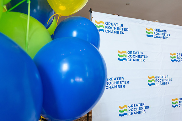 chamber-ribbon-cutting_006
