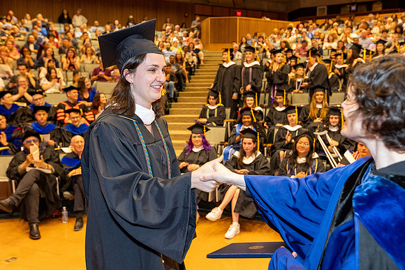 english-graduation-2024_0708
