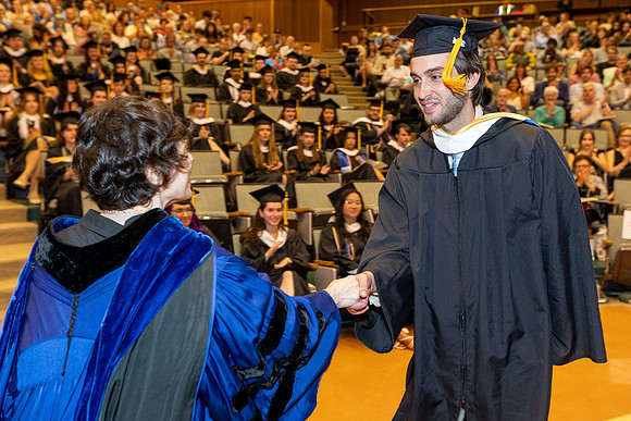 english-graduation-2024_0306