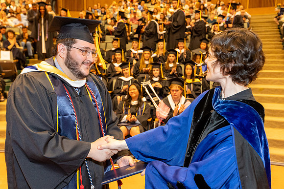 english-graduation-2024_0813