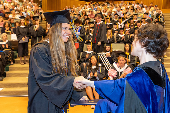 english-graduation-2024_0673
