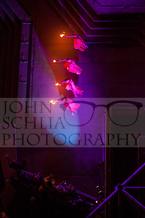 john-schlia-photography-circus-orange-14-022