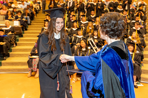 english-graduation-2024_0837