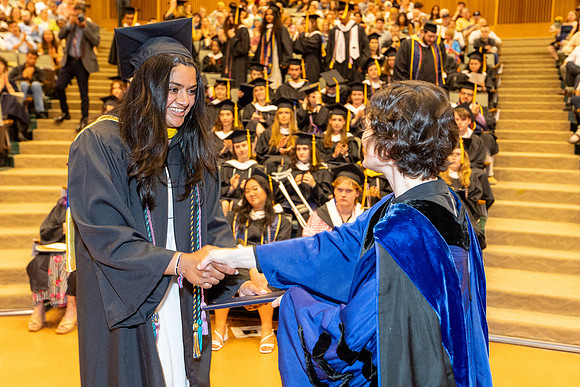english-graduation-2024_0819