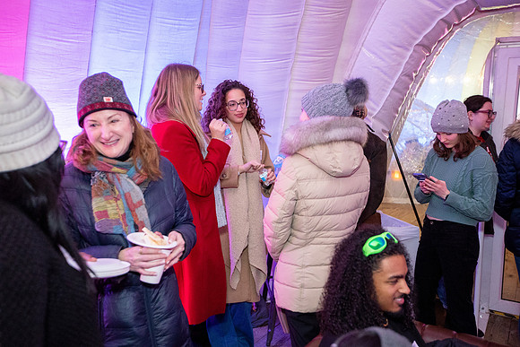 RETAIN-holiday-party-2024_290
