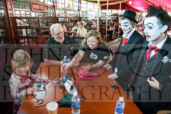 john-schlia-photography-mardi-gras-14-048