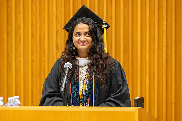 english-graduation-2024_0542