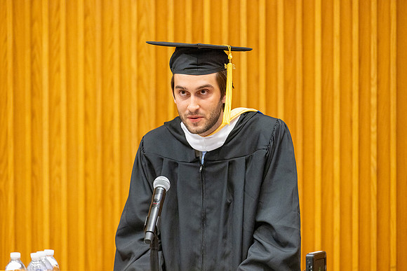 english-graduation-2024_0523