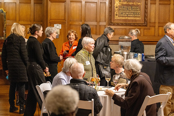 curator-reception_105