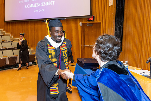 english-graduation-2024_0374