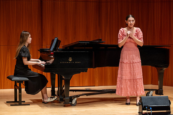 ESM-Hispanic-Heritage-Recital_0688