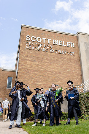 villa-maria-graduation-2025_2914