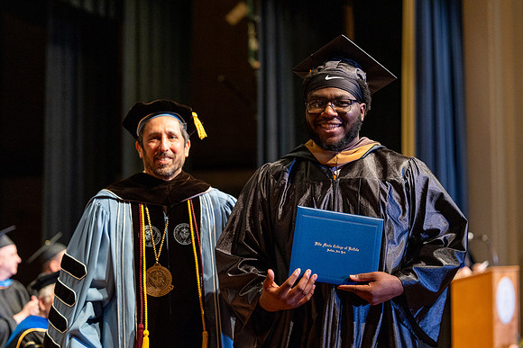villa-maria-graduation-2025_1592