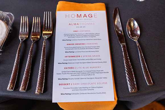 homage-dinner-alma-thomas_750
