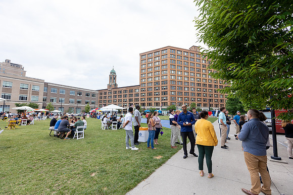 240717-middday-bash_133