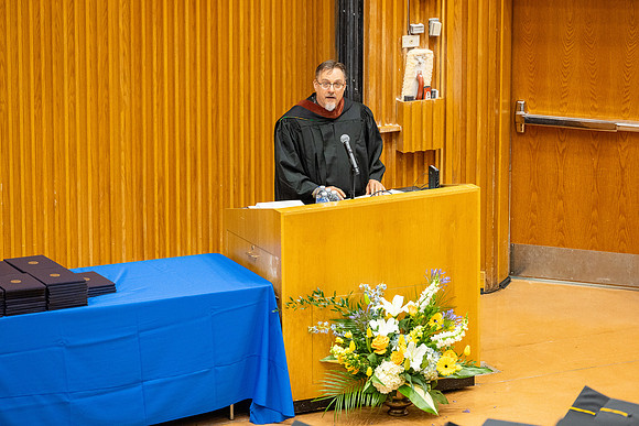 english-graduation-2024_0414