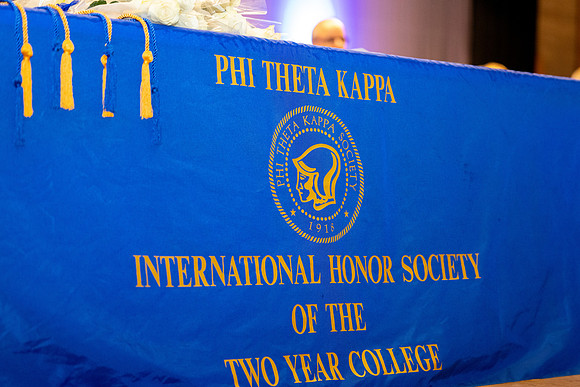 villa-maria-honors-convocation-2025_0706