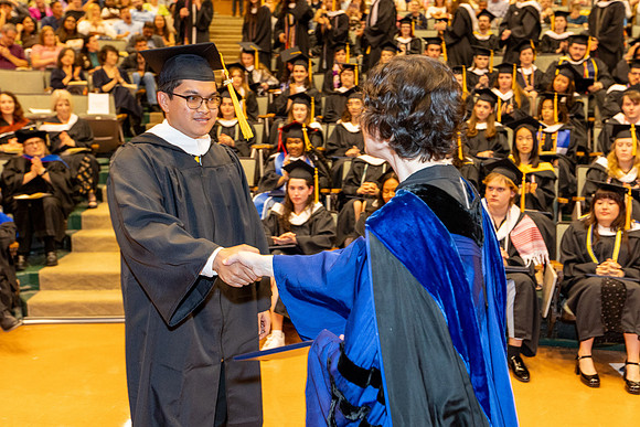 english-graduation-2024_0825