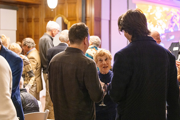 curator-reception_553