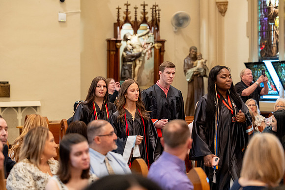 villa-maria-graduation-2025_0369