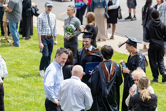 villa-maria-graduation-2025_3003