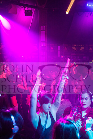 john-schlia-photography-silent-disco-14-010